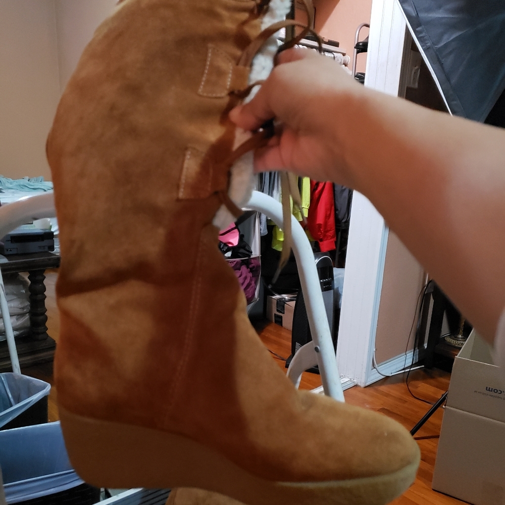 Michael Kors Winter Boots Size 7 - Picture 2 of 5